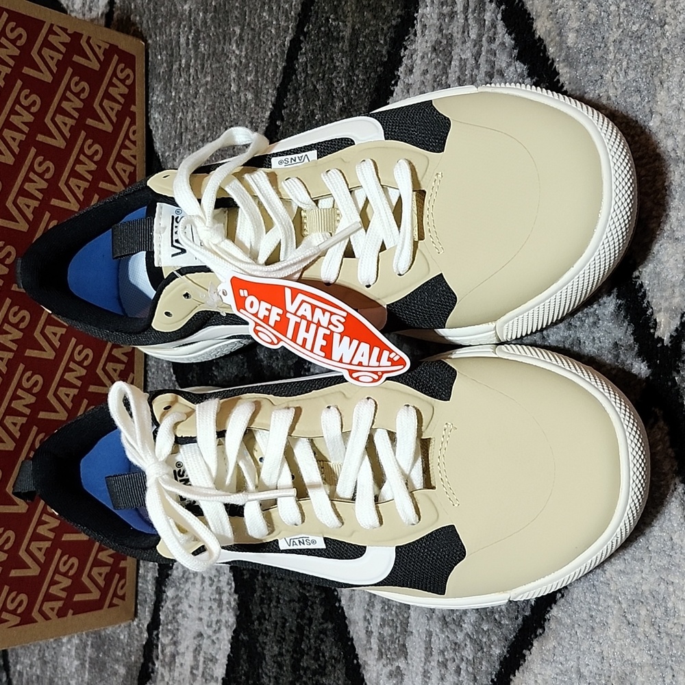 VANS ULTRARANGE EXO BLACK & KHAKI SNEAKERS SHOE UNISEX - Picture 2 of 10